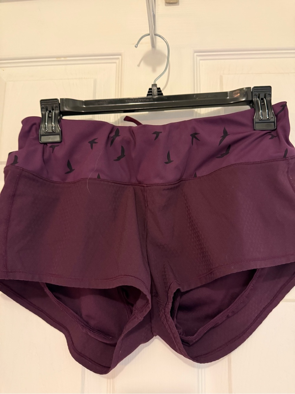 oiselle Plum Athletic Running Shorts with Bird-Print Waistband